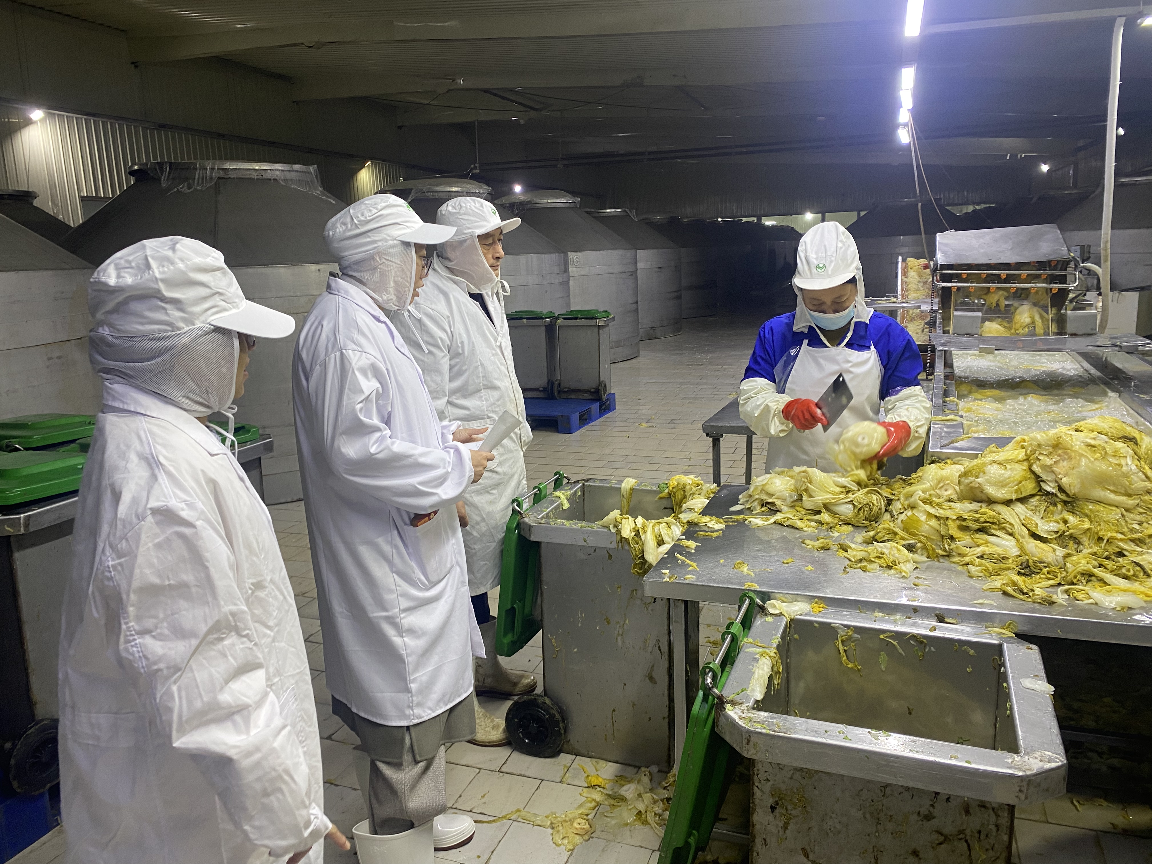 对首批获证“辽宁优品”榆园酸菜复核检查