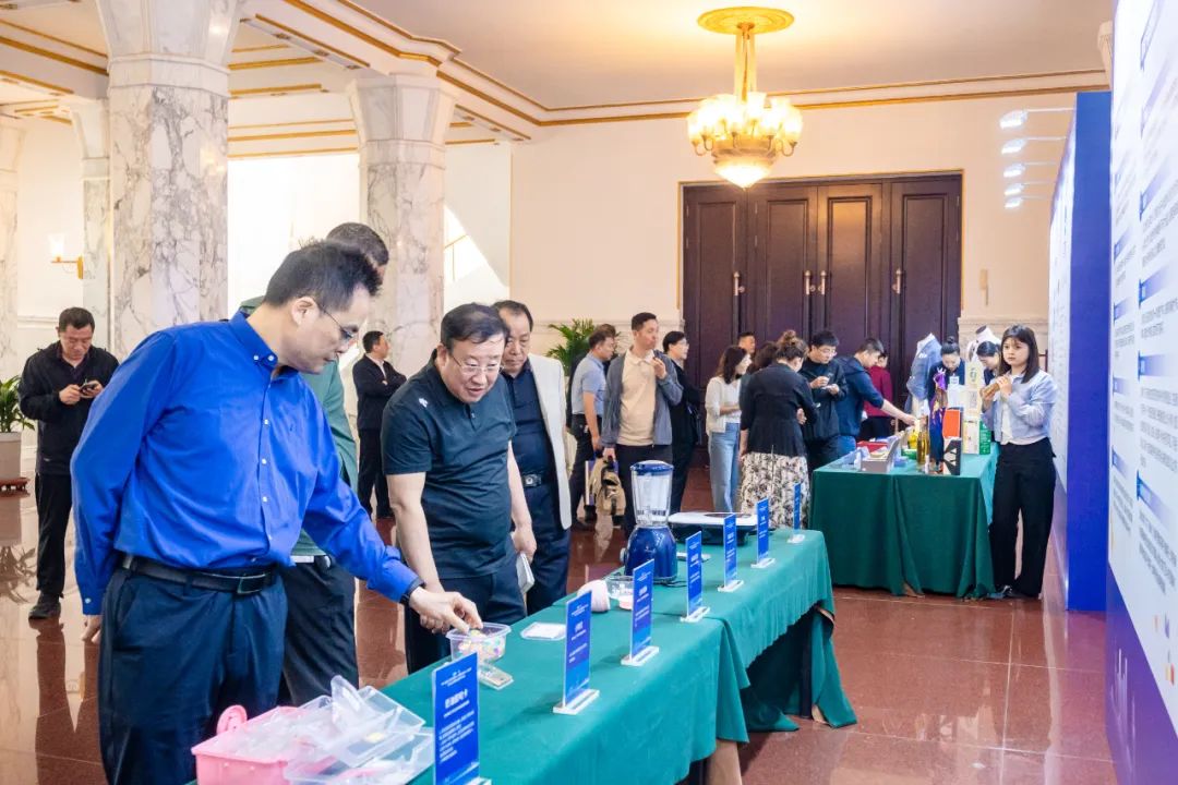 第十六届“守护儿童安全 远离产品伤害——儿童用品安全行”主题宣传活动在大连举行